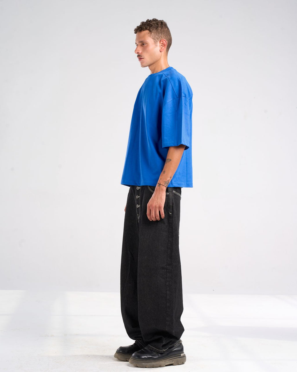 Blue basic t-shirt