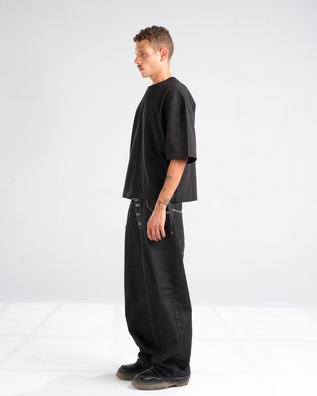 Black basic t-shirt