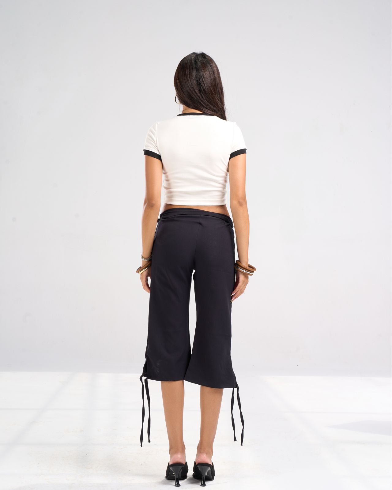 Ringer white top