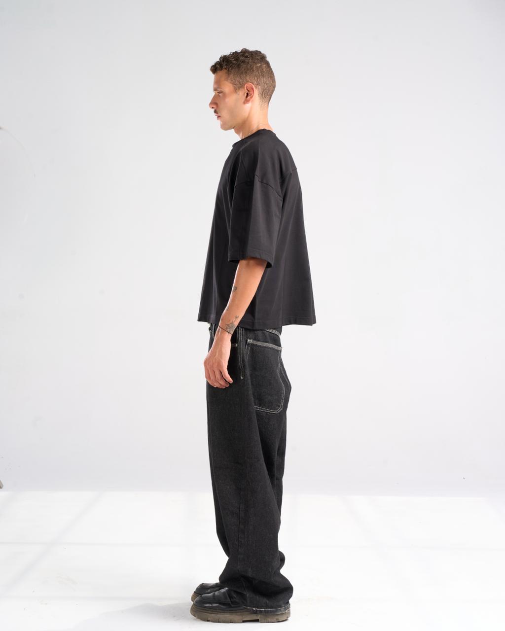 Black basic t-shirt