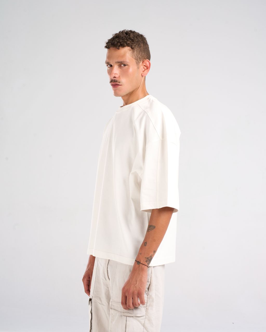 White basic t-shirt