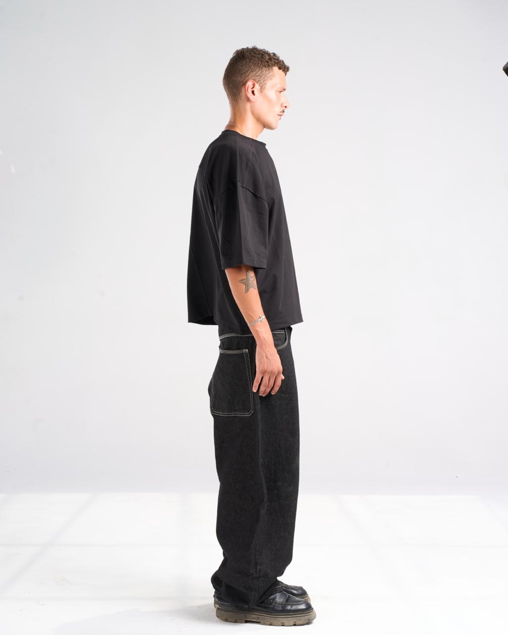 Black basic t-shirt