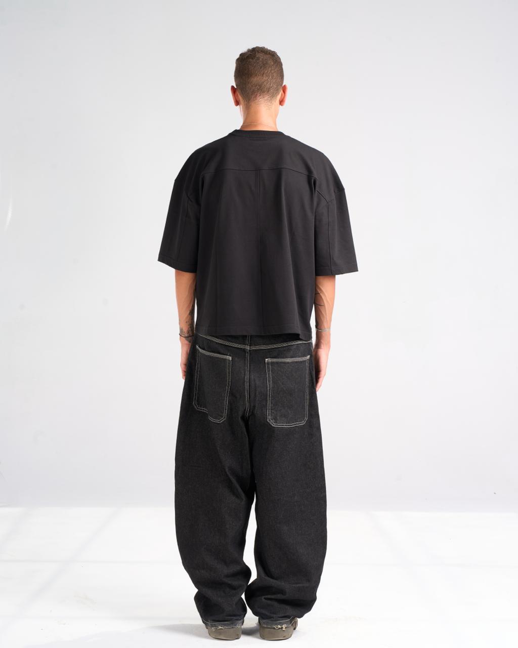 Black basic t-shirt