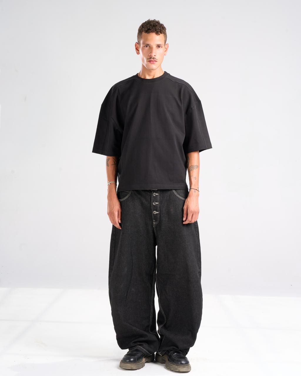 Black basic t-shirt
